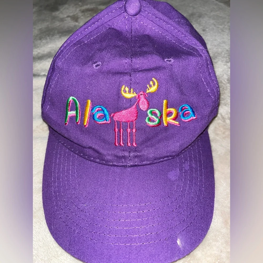 Genuine 907 Alaska Brand Kids Purple Moose Embroidered Baseball Cap Hat‎